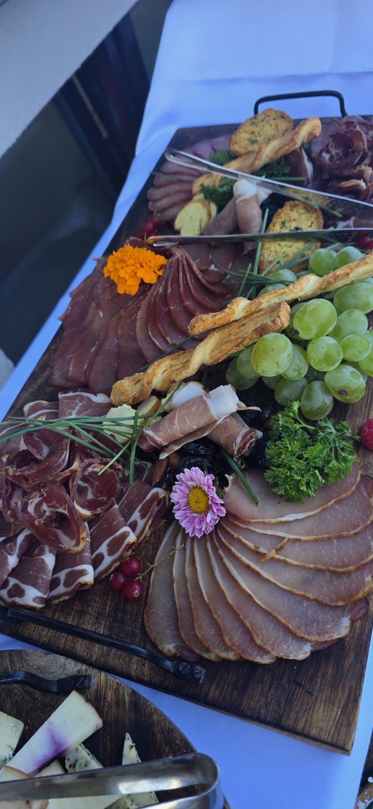 Svečani trenutak u punom kadru