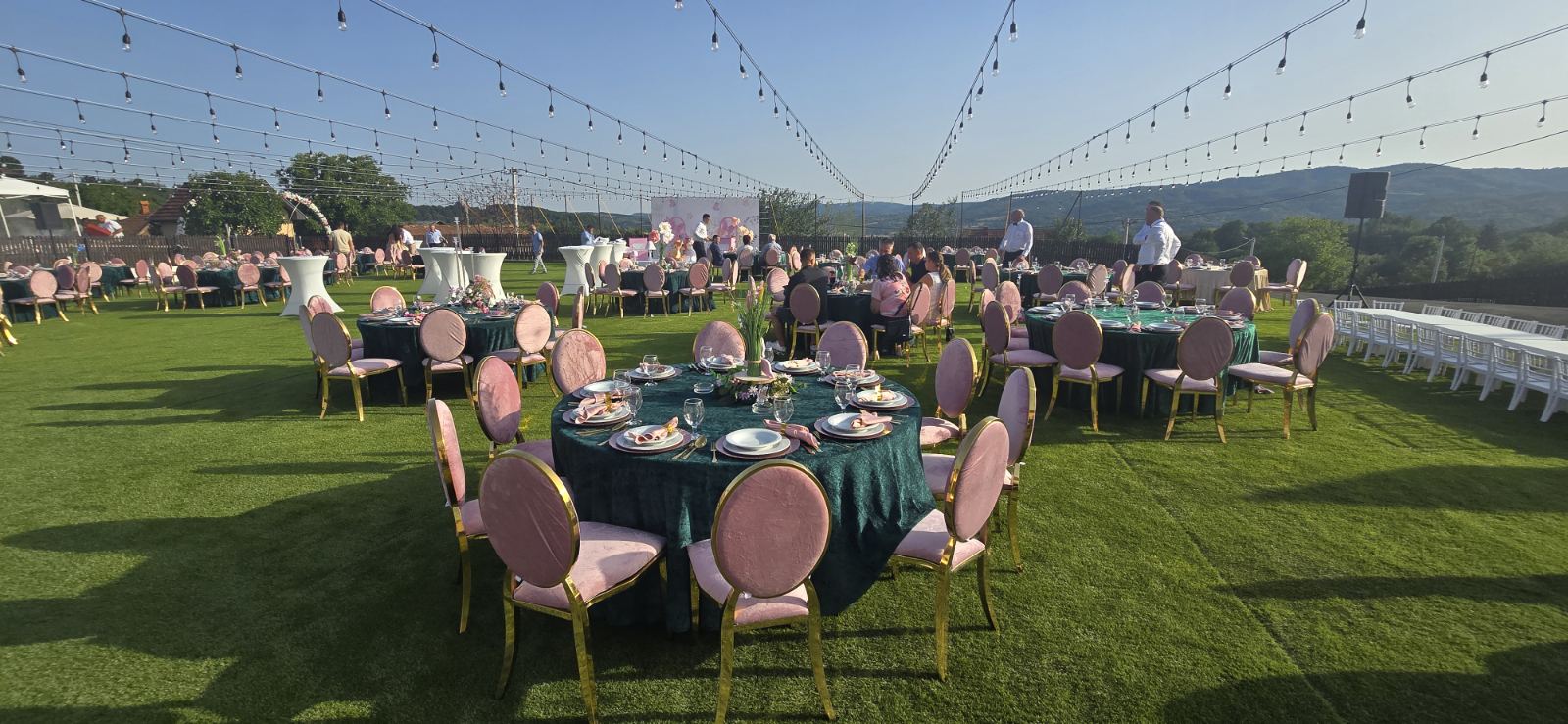 Riznica detalja na svečanom stolu